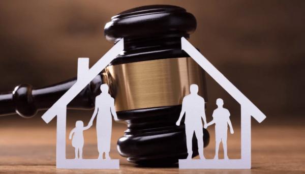 Определение места жительства и времени общения с ребенком. Услуги юриста в Челябинске